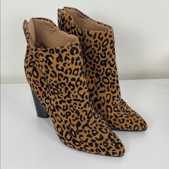 CLEARANCE Qupid Leopard Print Heeled Ankle Boots Women’s 8 Zip Faux Suede - Picture 1 of 7
